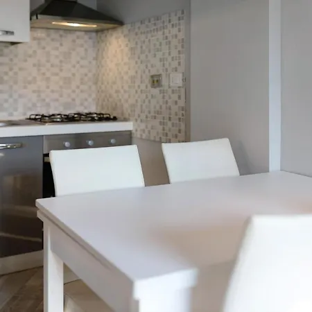 Apartment Casa Gioia Diano Marina